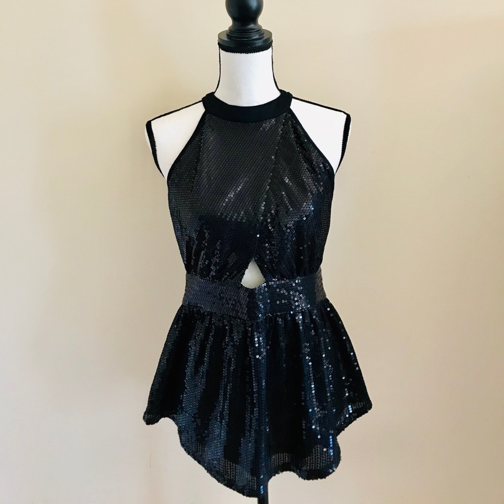 BKE Boutique Black Sequin Dressy Sleeveless Top